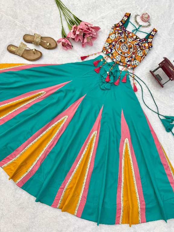 SP SERIES D.NO SP-102 WHOLESALE HEAVY RAYON ELEGANCE NAVRATRI STYLE LEHENGA CHOLI FOR EXPORT