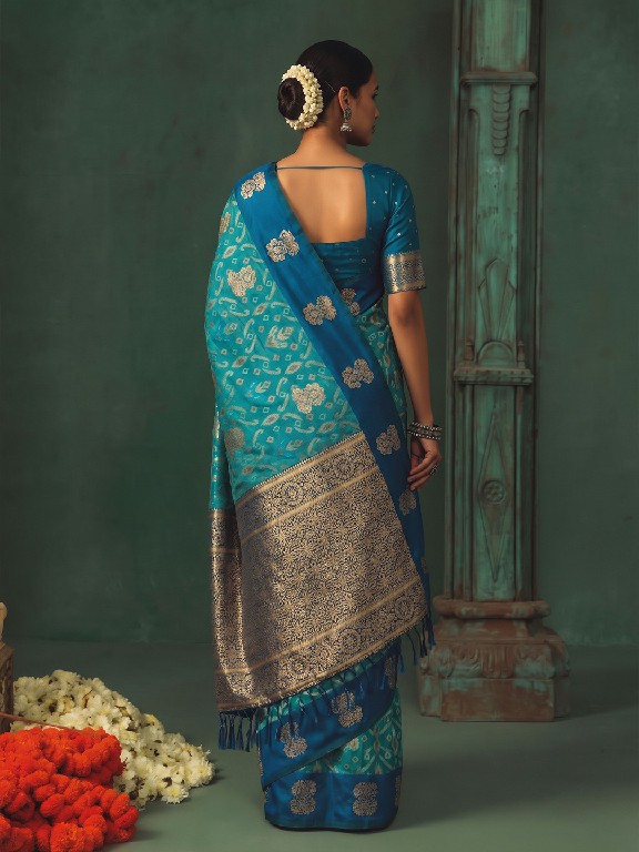 ASTITA KAUSHALYA SILK WHOLESALE SILK TRADITIONAL IKKAT PATTERN ELEGANT SAREES FOR WOMEN ONLINE