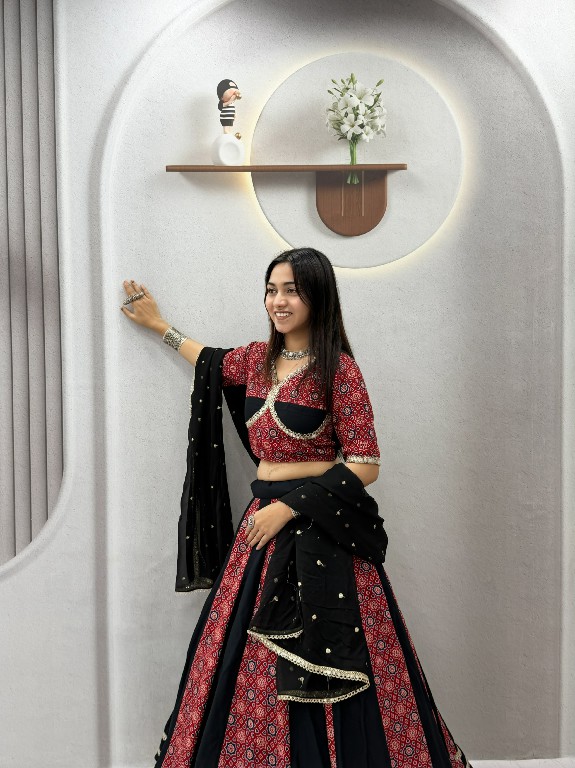 SHREE RAM CREATION D.NO 198 WHOLESALE READYMADE PURE COTTON AJRAKH PRINT NAVRATRI LEHENGA CHOLI FOR EXPORT
