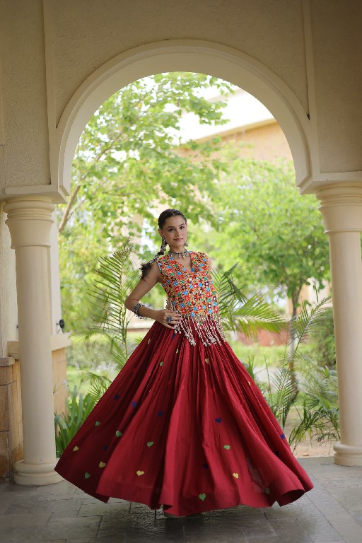 TEXTILEDEAL D.NO LW-7181 WHOLESALE READYMADE CORA COTTON ATTRACTIVE NAVRATRI STYLE LEHENGA CHOLI FOR EXPORT