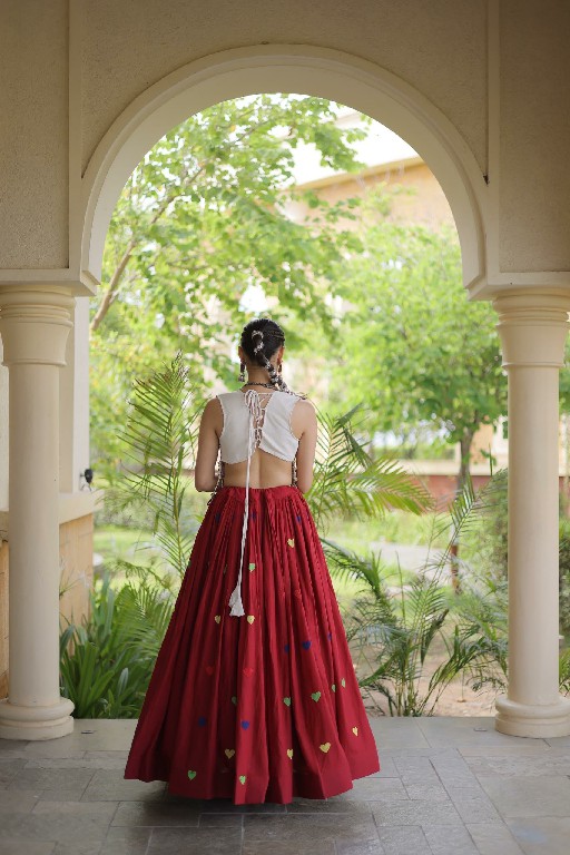 TEXTILEDEAL D.NO LW-7181 WHOLESALE READYMADE CORA COTTON ATTRACTIVE NAVRATRI STYLE LEHENGA CHOLI FOR EXPORT