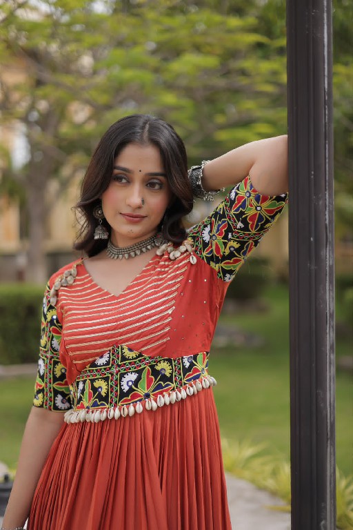 TEXTILEDEAL D.NO LW-9354 WHOLESALE READYMADE RAYON WITH KUTCHI GAMTHI WORK NAVRATRI SPECIAL GOWN FOR EXPORT