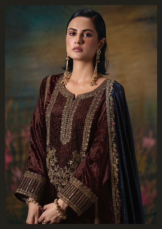 AIQA NOOR-E-RIWAAZ WHOLESALE VISCOSE VELVET WINTER SPECIAL UNSTITCH SALWAR KAMEEZ ONLINE