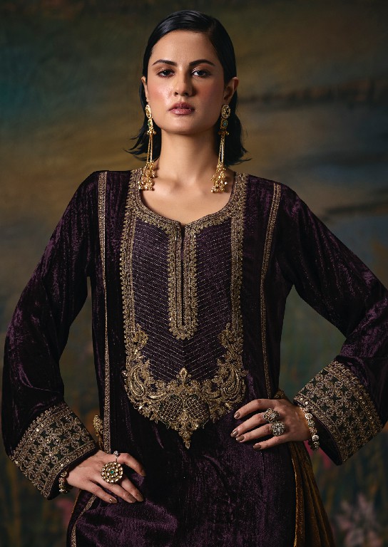 AIQA NOOR-E-RIWAAZ WHOLESALE VISCOSE VELVET WINTER SPECIAL UNSTITCH SALWAR KAMEEZ ONLINE