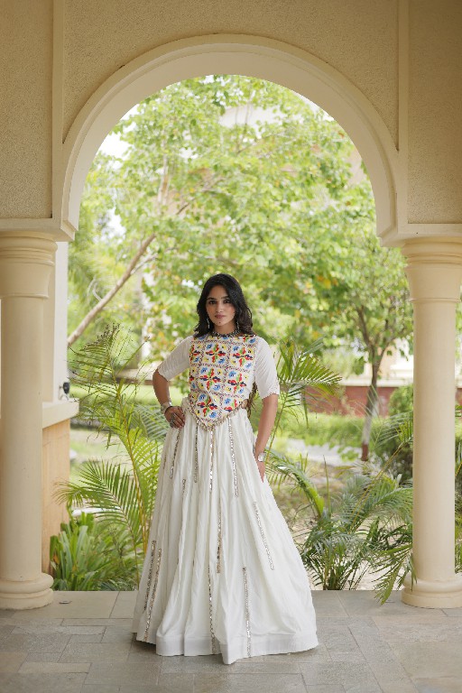 TEXTILEDEAL D.NO LW-7185 WHOLESALE READYMADE RAYON WITH WORK NAVRATRI STYLE LEHENGA CHOLI FOR EXPORT