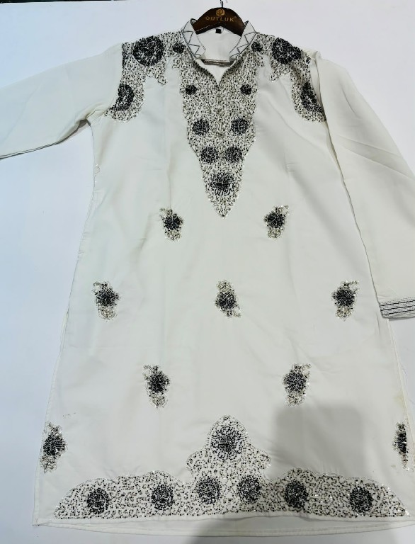 OUTLUK WEDDING COLLECTION VOL 54 WHOLESALE READYMADE LACHAKA V NECK DESIGNER SHORT KURTA WITH PANT FOR MEN OLINE