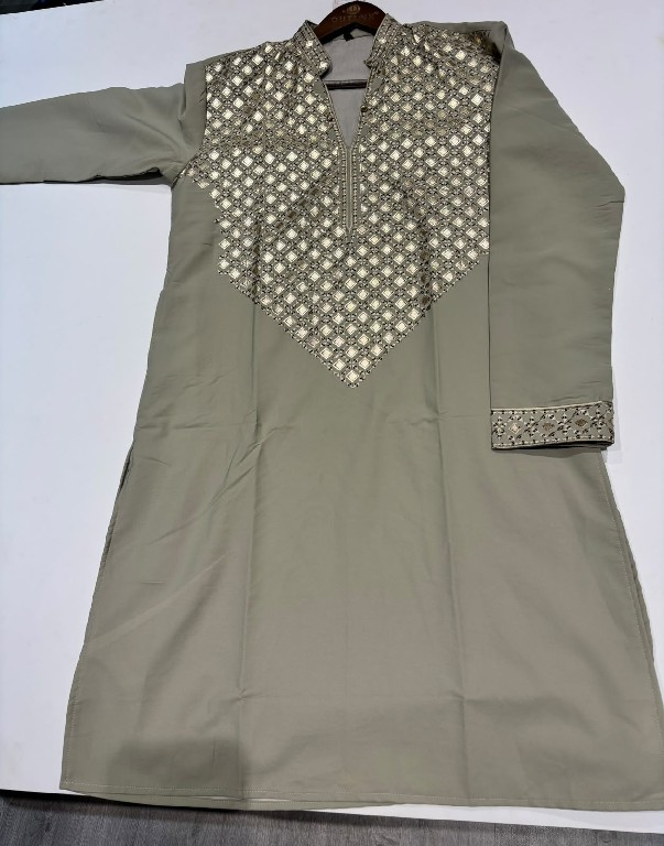 OUTLUK WEDDING COLLECTION VOL 54 WHOLESALE READYMADE LACHAKA V NECK DESIGNER SHORT KURTA WITH PANT FOR MEN OLINE