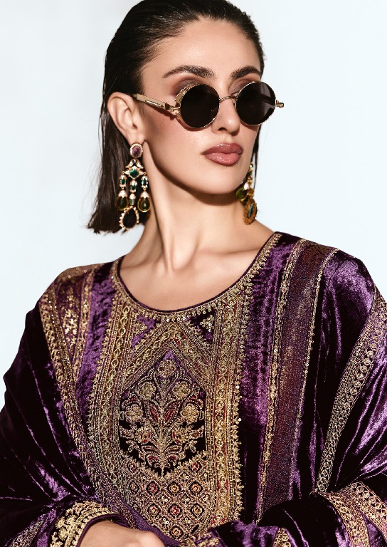 AIQA RUBAAB WHOLESALE VISCOSE VELVET WINTER WEAR ELEGANT UNSTITCH SALWAR SUITS ONLINE