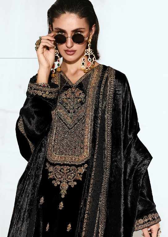 AIQA RUBAAB WHOLESALE VISCOSE VELVET WINTER WEAR ELEGANT UNSTITCH SALWAR SUITS ONLINE