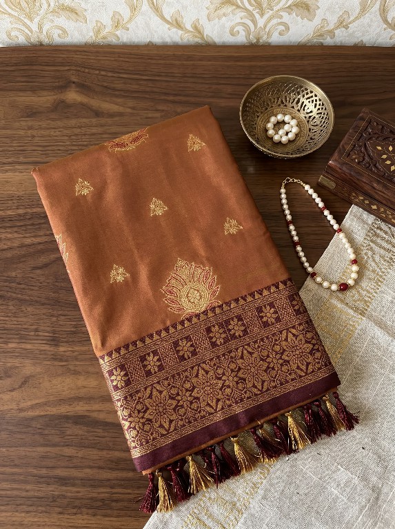 ASTITA DEVANSHI WHOLESALE SILK FESTIVE WEAR INDIAN SAREES FOR WOMEN EXPORTER