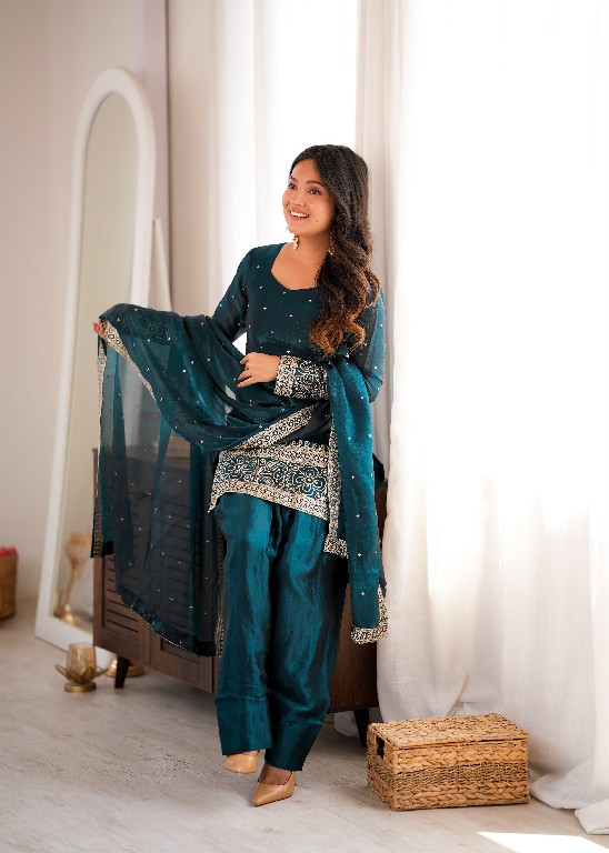 TEXTILEDEAL D.NO DIF-310 WHOLESALE READYMADE HEAVY FENDY SILK ELEGANT FARSHI SALWAR STYLE 3 PCS SUITS EXPORTER