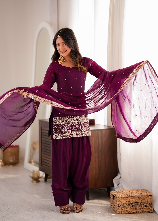 TEXTILEDEAL D.NO DIF-310 WHOLESALE READYMADE HEAVY FENDY SILK ELEGANT FARSHI SALWAR STYLE 3 PCS SUITS EXPORTER