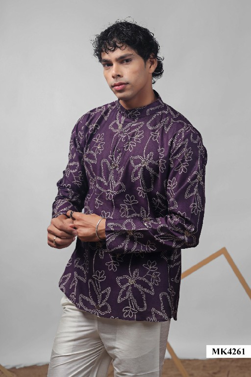 MAHOTSAV MENS SHORT KURTA WHOLESALE READYMADE FESTIVE WEAR SHORT KURTA FOR MENS ONLINE