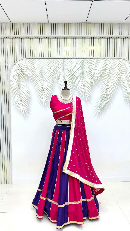 TEXTILEDEAL D.NO KD-12 WHOLESALE PURE COTTON FULLY STITCHED BEAUTIFUL NAVRATRI LEHENGA CHOLI FOR EXPORT