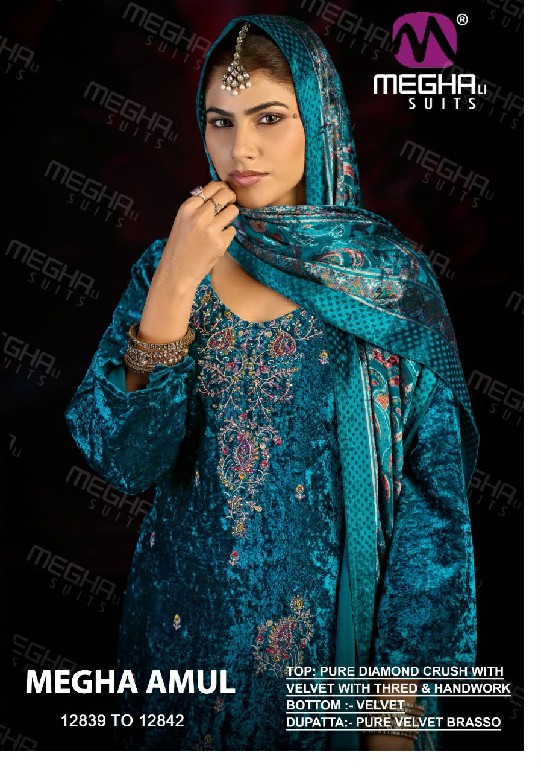 MEGHALI AMUL WHOLESALE PURE DIAMOND CRUSH VELVET WINTER WEAR UNSTITCH SALWAR SUITS SUPPLIER