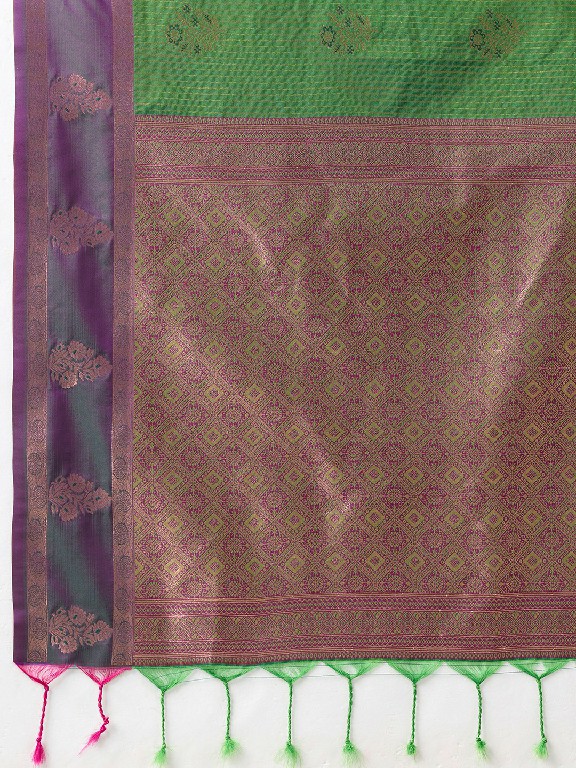 ASTITA ADVIKA WHOLESALE SILK INTRICATE ZARI WEAVING TRADITIONAL SAREES FOR WOMEN ONLINE