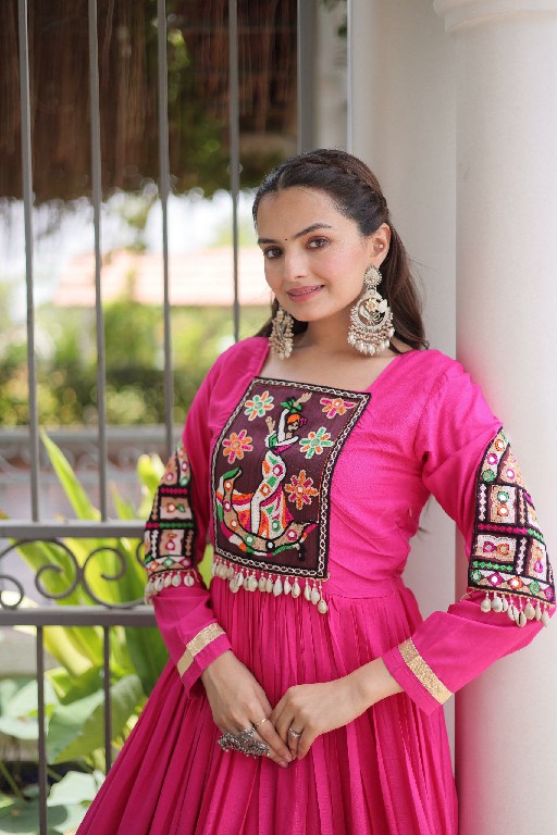 TEXTILEDEAL D.NO LW-9345 WHOLESALE READYMADE RAYON KUTCHI GAMTHI WORK NAVRATRI SPECIAL GOWN FOR WOMEN ONLINE