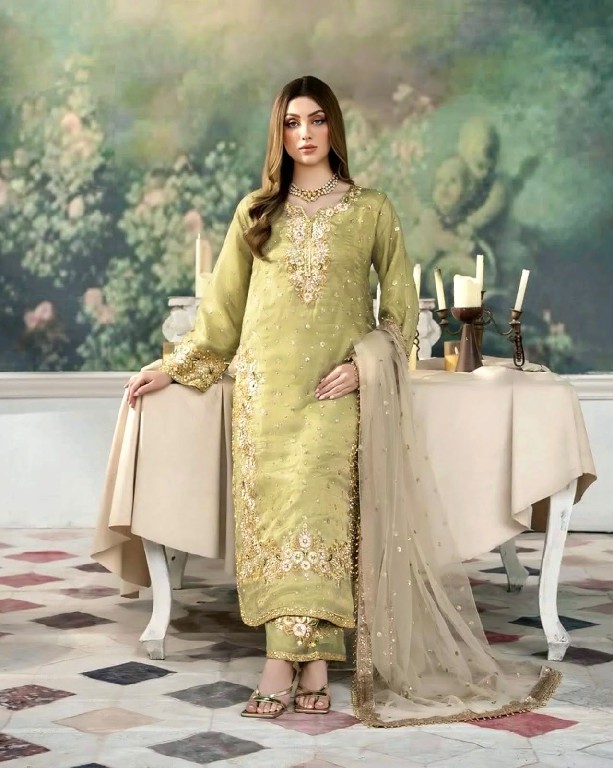 DVD D.NO 5115 WHOLESALE READYMADE JIMMY CHOO EMBROIDERY WORK PAKISTANI 3 PCS SUITS EXPORTER