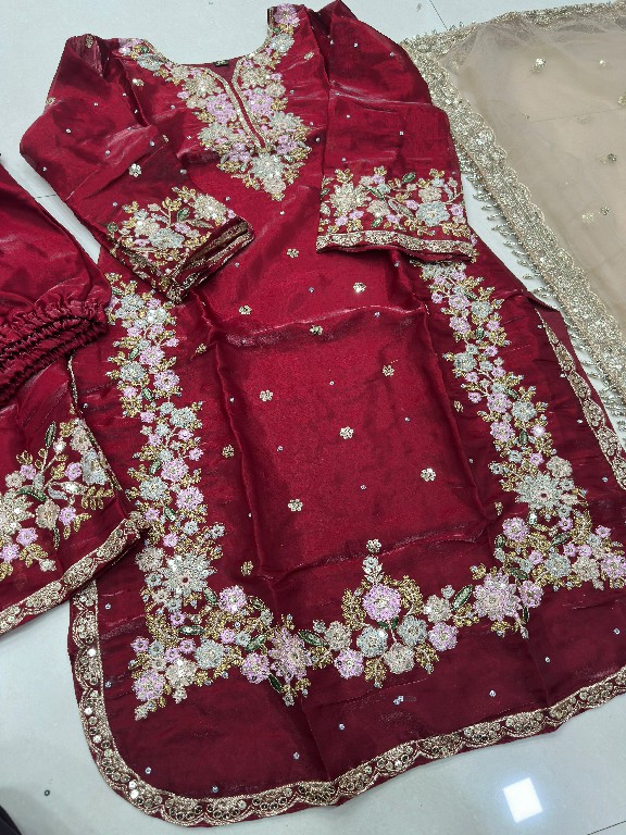 DVD D.NO 5115 WHOLESALE READYMADE JIMMY CHOO EMBROIDERY WORK PAKISTANI 3 PCS SUITS EXPORTER