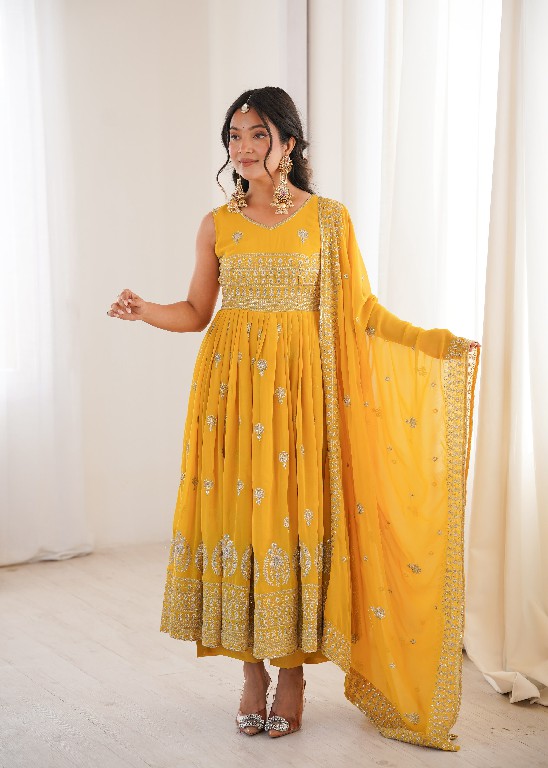SP SERIES D.NO SP-91 WHOLESALE READYMADE HEAVY FAUX GEORGETTE PARTY WEAR ANARKALI STYLE 3 PCS SUITS SUPPLIER