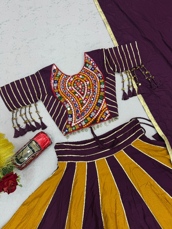 SHREE RAM CREATION D.NO 201 WHOLESALE READYMADE PURE COTON NAVRATRI SPECIAL LEHENGA CHOLI FOR EXPORT