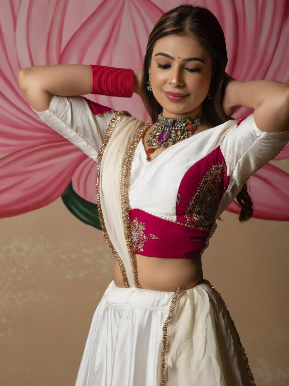 TEXTILEDEAL D.NO KD-18 WHOLESALE CHINON FULLY STITCHED TRENDING NAVRATRI STYLE LEHENGA CHOLI FOR WOMEN EXPORTER