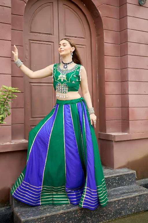 TEXTILEDEAL D.NO KD-8 WHOLESALE READYMADE PURE COTTON NAVRATRI TRENDING LEHENGA CHHOLI FOR EXPORT