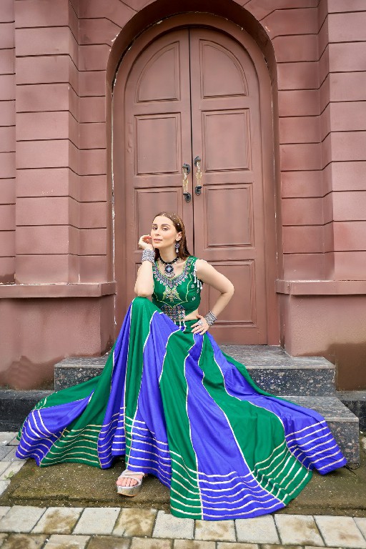 TEXTILEDEAL D.NO KD-8 WHOLESALE READYMADE PURE COTTON NAVRATRI TRENDING LEHENGA CHHOLI FOR EXPORT