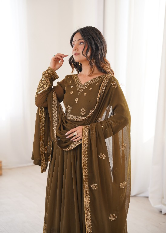 SP SERIES D.NO SP-104 WHOLESALE READYMADE FAUX GEORGETTE ANARKALI STYLE DESIGNER 3 PCS SUITS EXPORTER