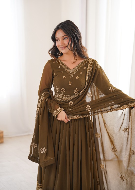 SP SERIES D.NO SP-104 WHOLESALE READYMADE FAUX GEORGETTE ANARKALI STYLE DESIGNER 3 PCS SUITS EXPORTER