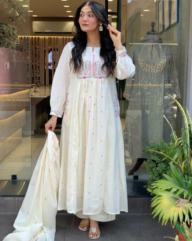 TEXTILEDEAL D.NO RR-1008 WHOLESALE READYMADE HEAVY MAL COTTON DESIGNER GOWN PANT WITH DUPATTA FOR WOMEN ONLINE