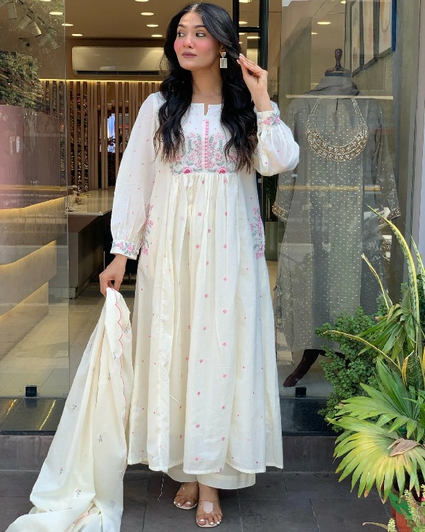 TEXTILEDEAL D.NO RR-1008 WHOLESALE READYMADE HEAVY MAL COTTON DESIGNER GOWN PANT WITH DUPATTA FOR WOMEN ONLINE