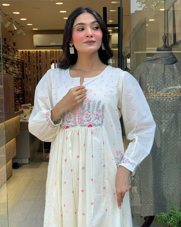 TEXTILEDEAL D.NO RR-1008 WHOLESALE READYMADE HEAVY MAL COTTON DESIGNER GOWN PANT WITH DUPATTA FOR WOMEN ONLINE