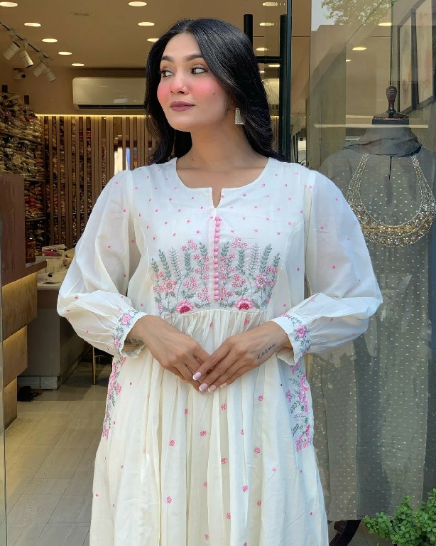 TEXTILEDEAL D.NO RR-1008 WHOLESALE READYMADE HEAVY MAL COTTON DESIGNER GOWN PANT WITH DUPATTA FOR WOMEN ONLINE