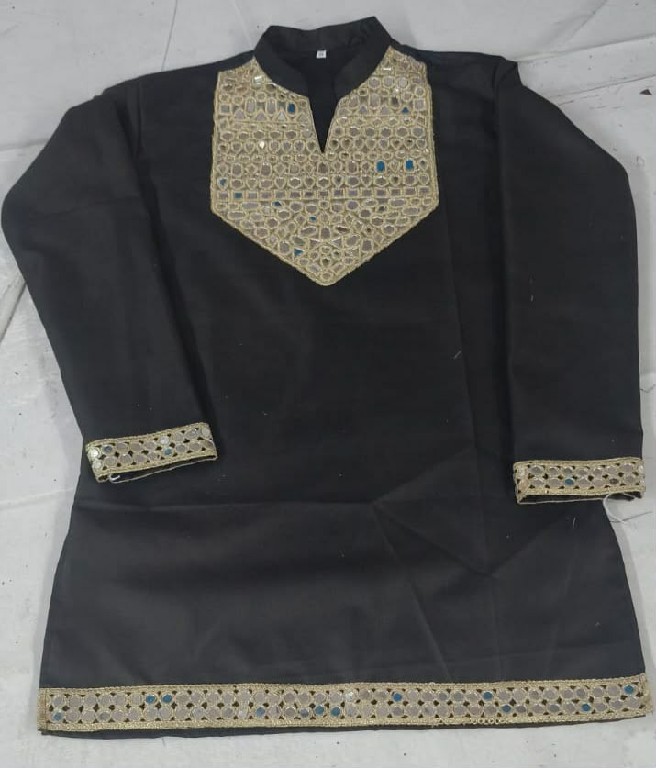 TEXTILEDEAL LAUNCH READYMADE COTTON MIRROR WORK NAVRATRI SHORT KURTA FOR MEN ONLINE