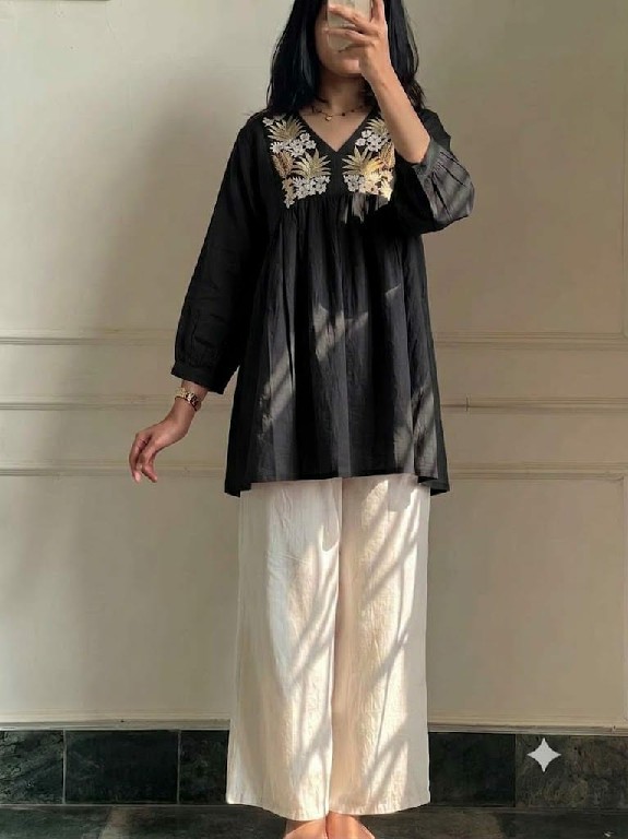 MARUTI FASHION PRESENT READYMADE RAYON BIG SIZE TRENDY STYLISH KURTI WITH PLAZZO FOR WOMEN EXPORTER