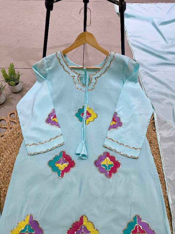 TEXTILEDEAL D.NO AAL-2156 WHOLESALE READYMADE CRAPE SILK BEAUTIFUL FARSHI SALWAR STYLE 3 PCS SUITS SUPPLIER