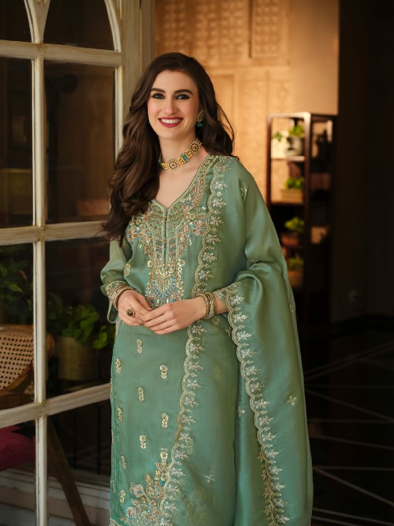 TEXTILEDEAL D.NO 50138 WHOLESALE READYMADE SIMER BITS WORK BIG SIZE ETHNIC WEAR 3 PCS SUITS SUPPLIER