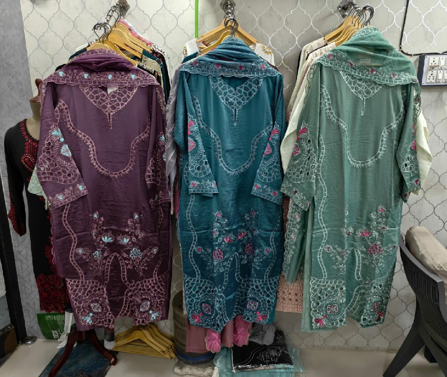 TEXTILEDEAL D.NO M-376 WHOLESALE READYMADE SHISHA SILK BEAUTIFUL 3 PCS COMBO SET SUITS SUPPLIER