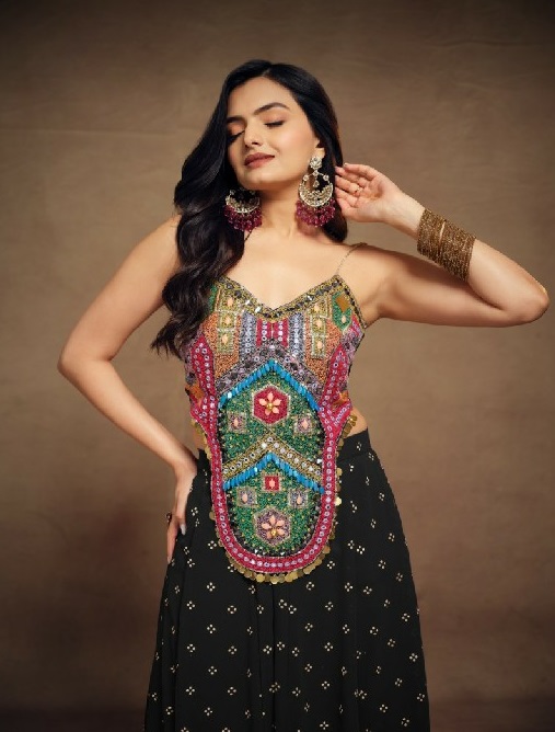 ARYA D.NO SV-1 AND TF-274 WHOLESALE READYMADE TRENDING NAVRATRI COLLECTION FOR WOMEN ONLINE