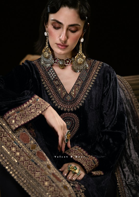 AIQA THE ROYAL CHAPTER WHOLESALE VISCOSE VELVET WINTER SPECIAL UNSTITCH SALWAR SUITS SUPPLIER
